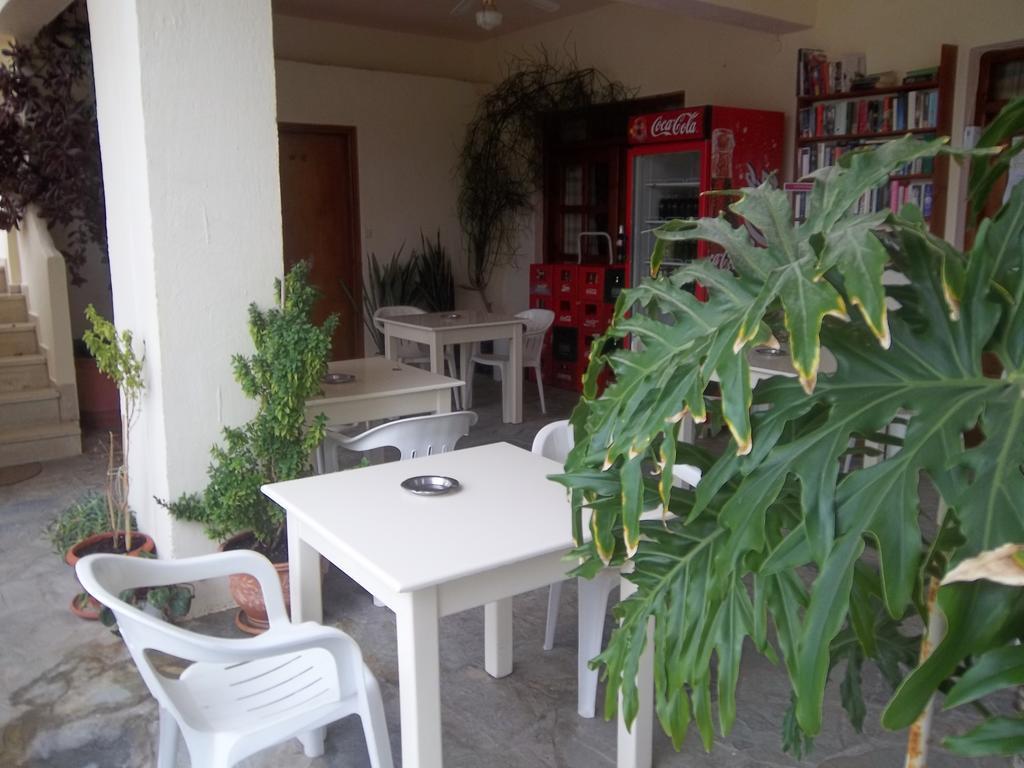 קלמאקי Knossos Hotel מראה חיצוני תמונה