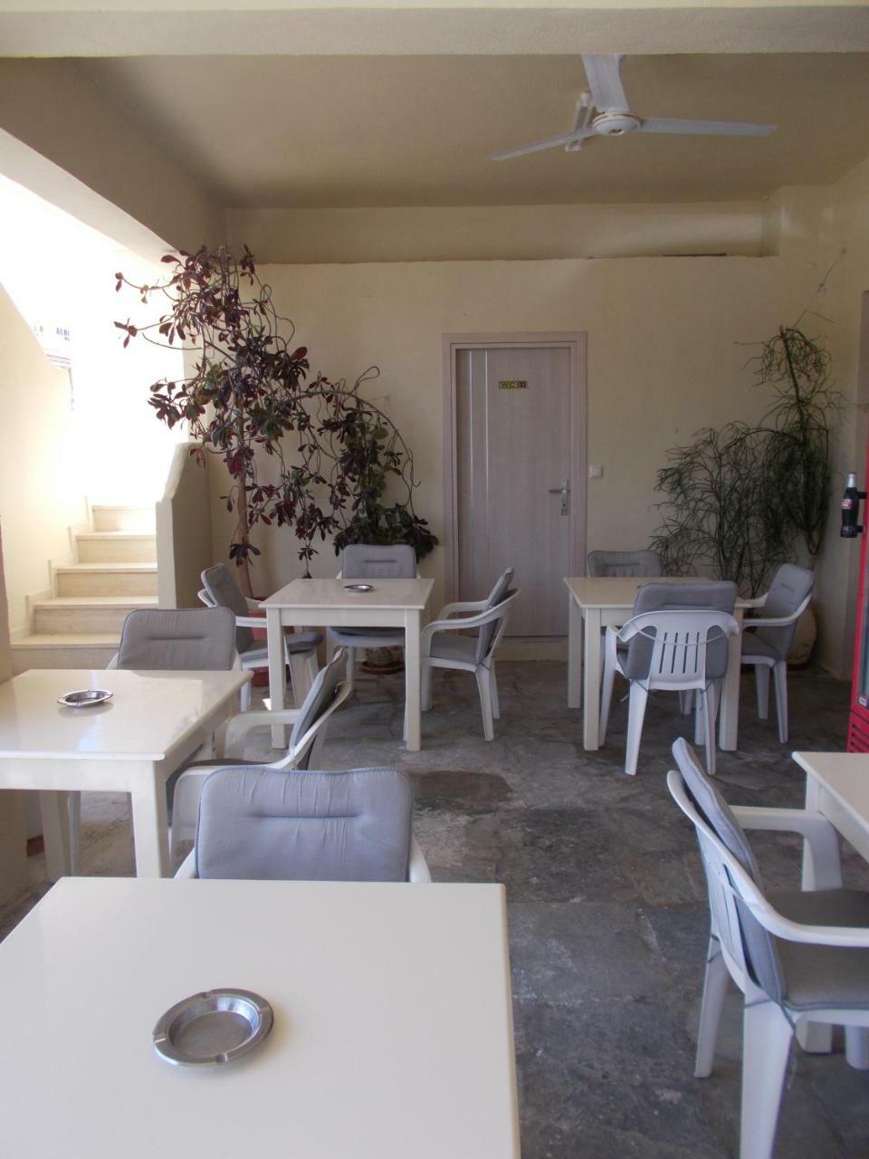 קלמאקי Knossos Hotel מראה חיצוני תמונה