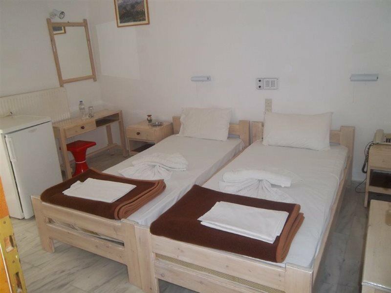 קלמאקי Knossos Hotel מראה חיצוני תמונה