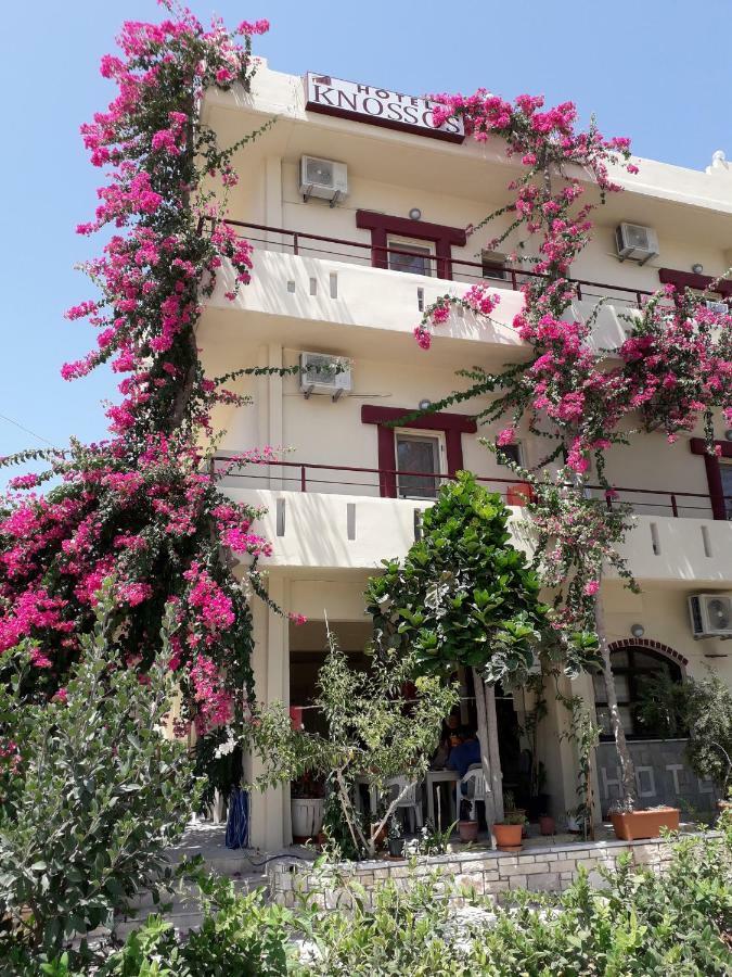 קלמאקי Knossos Hotel מראה חיצוני תמונה
