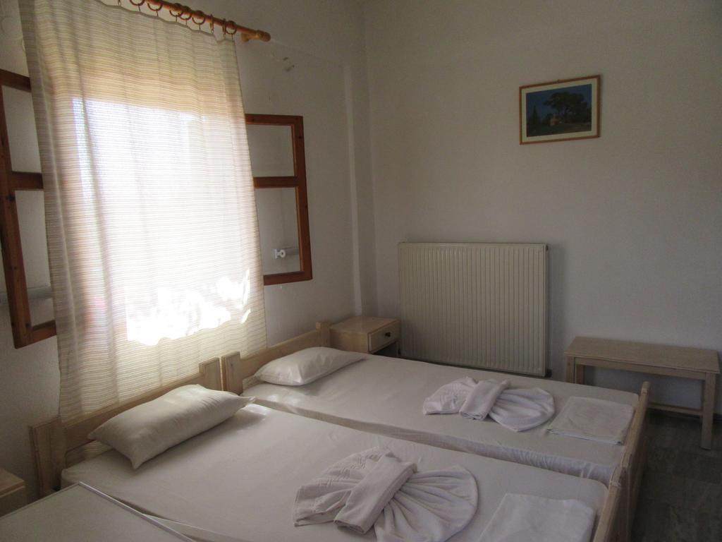 קלמאקי Knossos Hotel מראה חיצוני תמונה