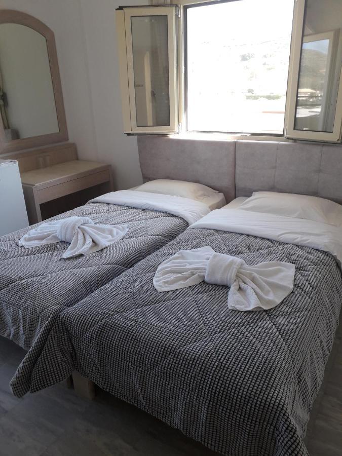 קלמאקי Knossos Hotel מראה חיצוני תמונה