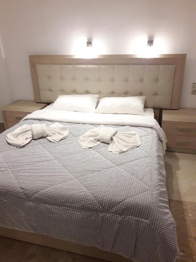 קלמאקי Knossos Hotel מראה חיצוני תמונה