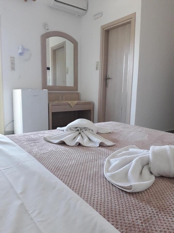 קלמאקי Knossos Hotel מראה חיצוני תמונה