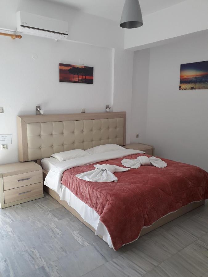 קלמאקי Knossos Hotel מראה חיצוני תמונה